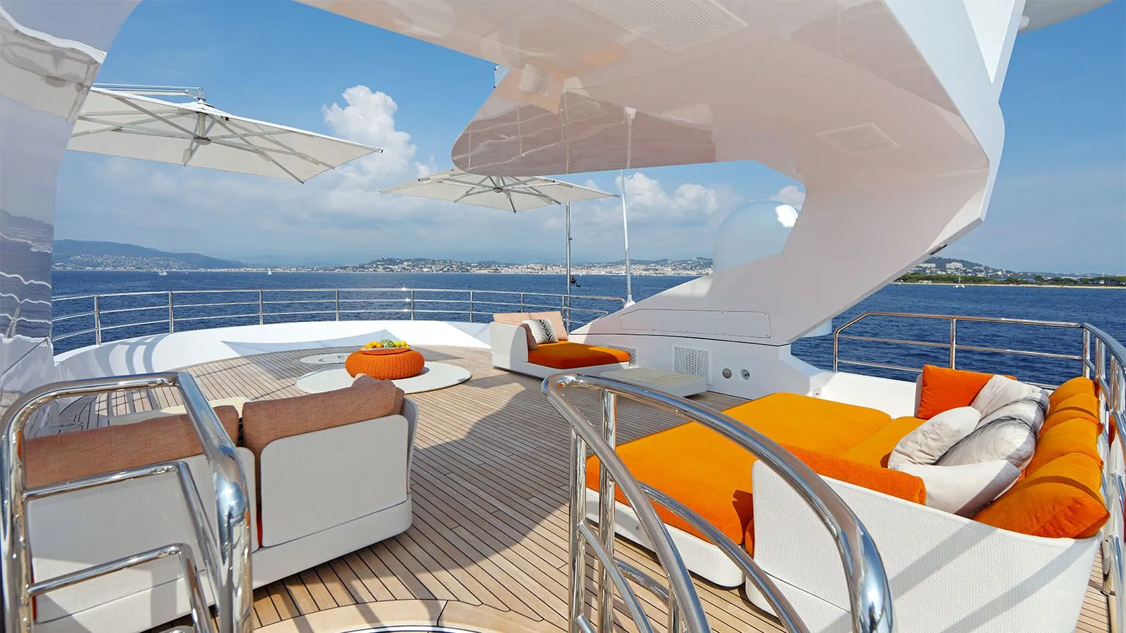 FORMOSA main salon interior design