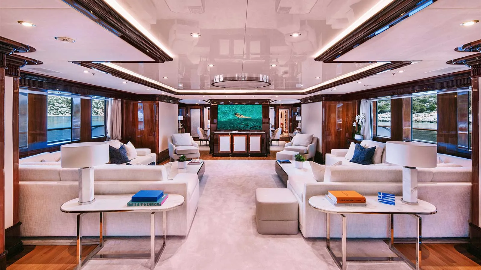 IDYLLIC master suite cabin