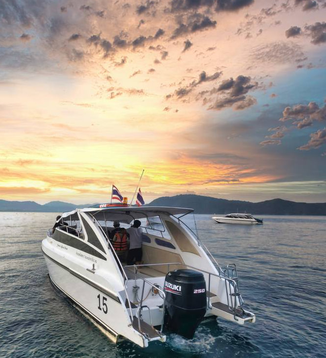 Private speedboat charter Phuket